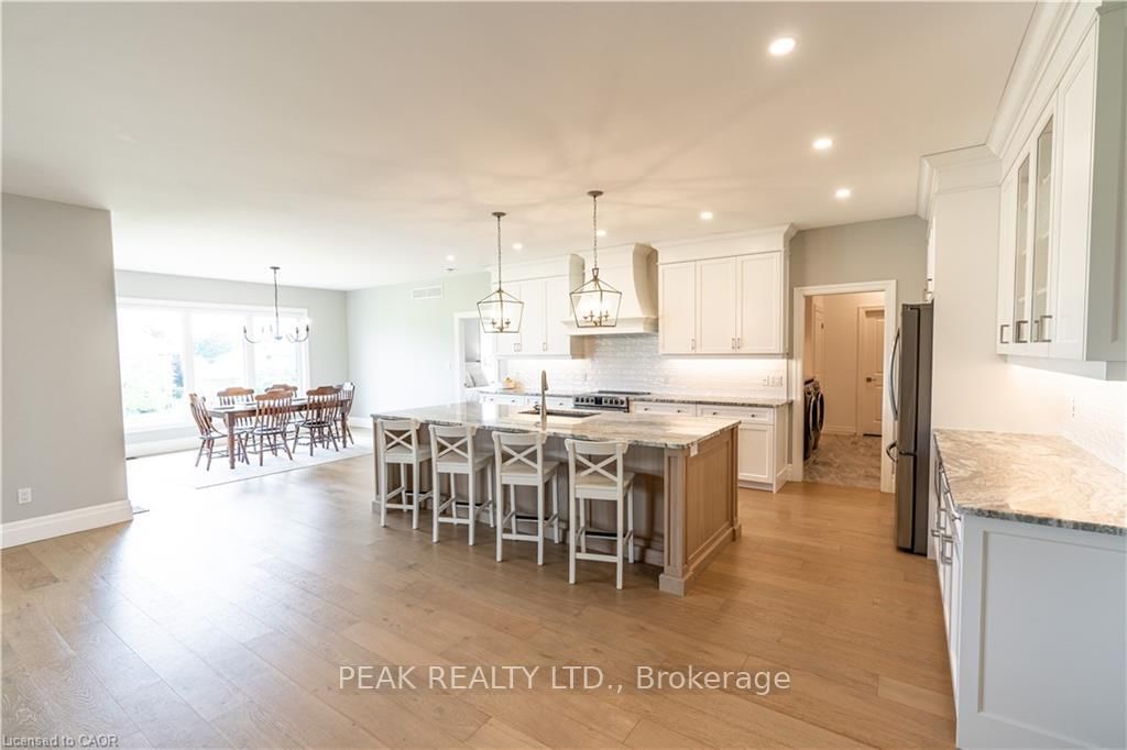 Detached House for sale at 21 Hudson Drive, Brant, Ontario, N3T 0V6 - Brantford Twp - MLS: X13615744