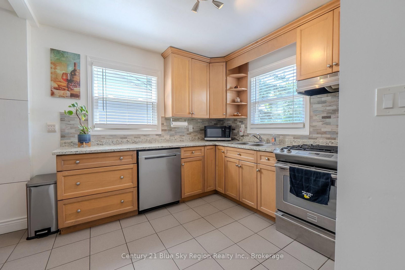 554 Lakeshore Drive • North Bay, ON photo 14