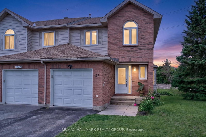 45 Birchbank Crescent