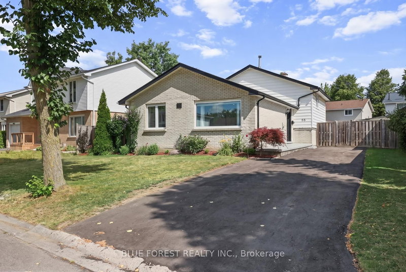 55 Archer Crescent