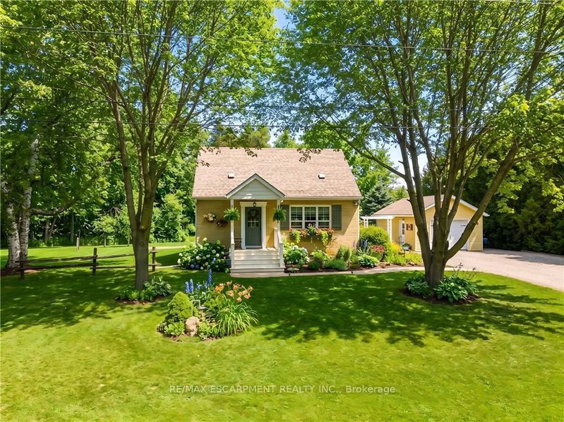 302 Fishers Glen Road