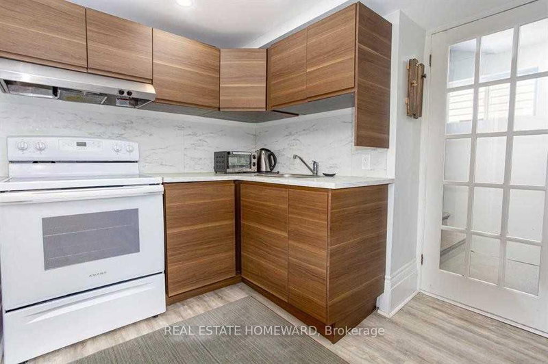 Lower - 81 Sweetland Avenue
