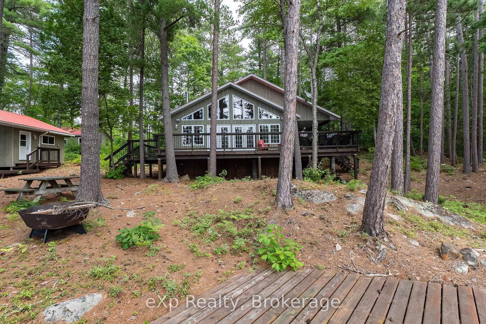 Listing Image 5