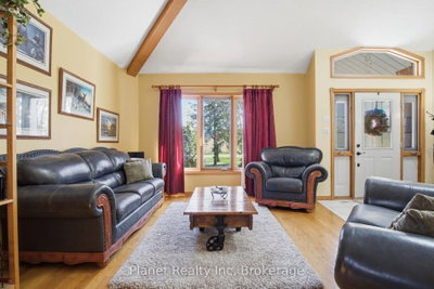 5664 Sixth Line • Guelph/Eramosa, ON photo 8