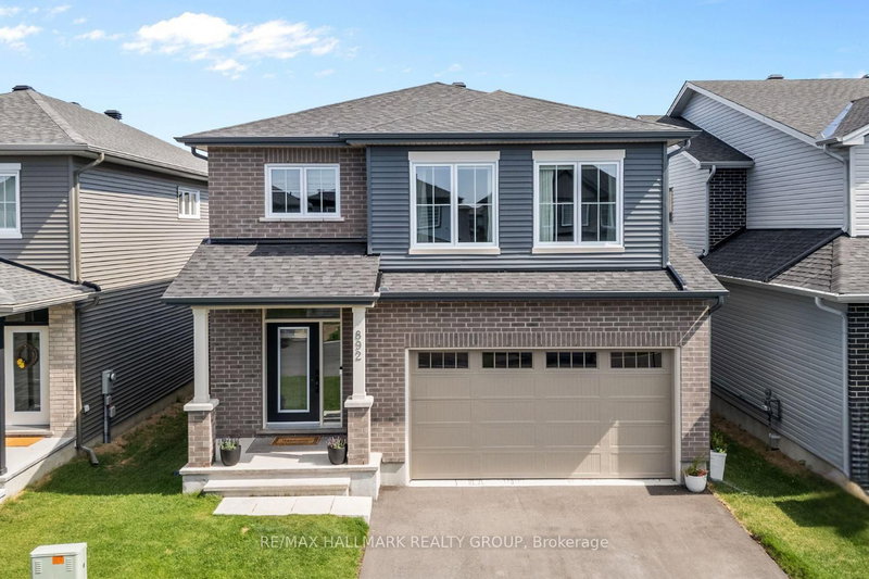 892 Sendero Way