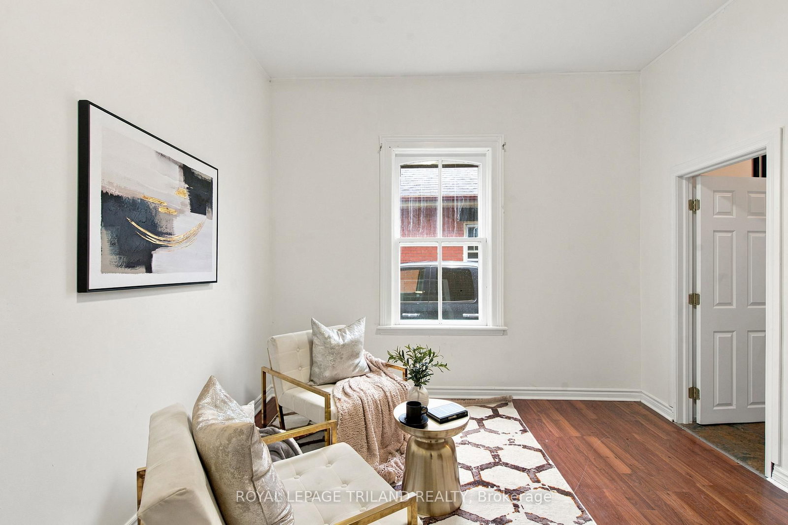 Listing Image 20
