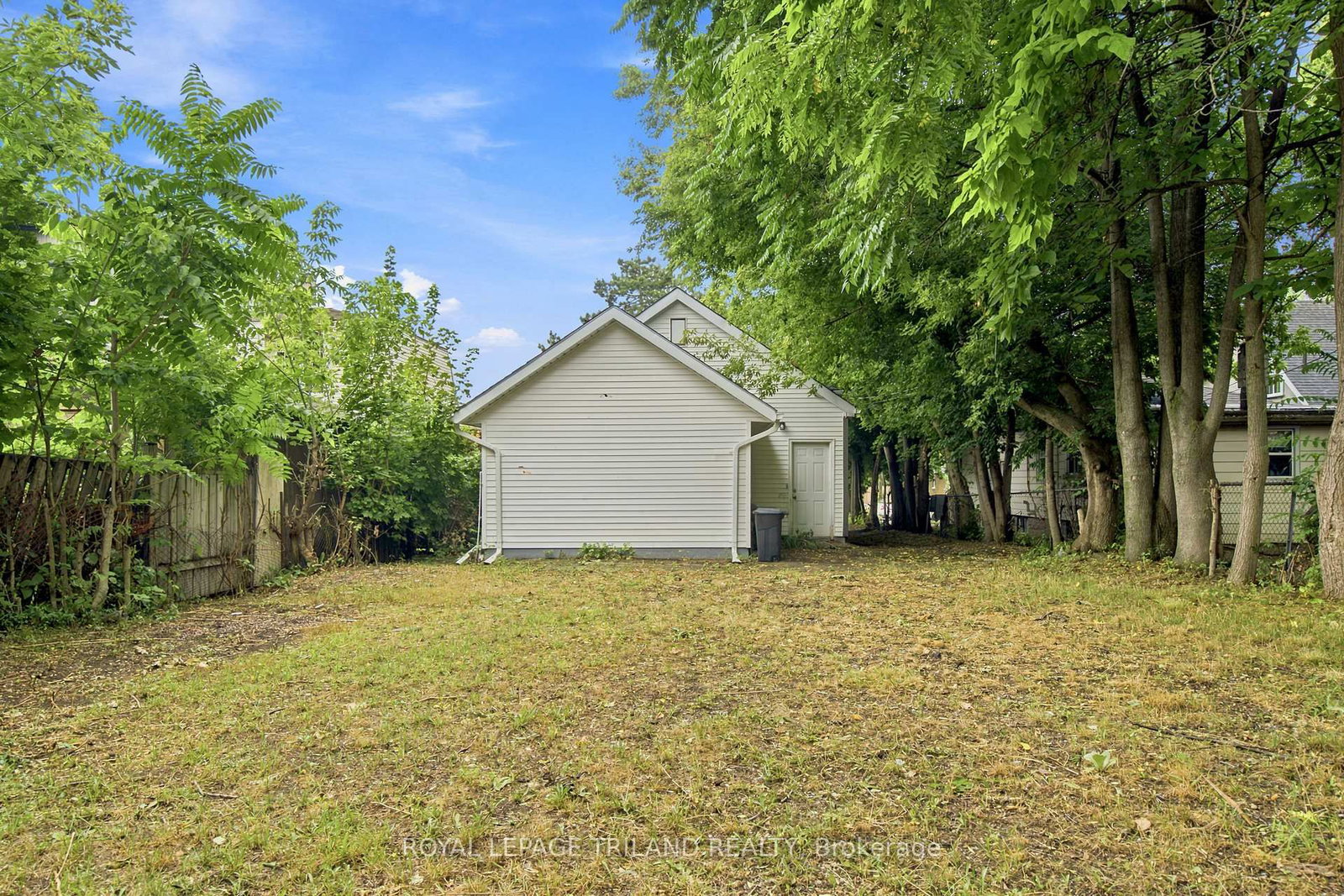 Listing Image 44