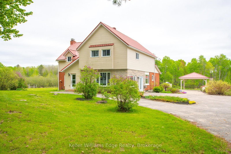89 HILLS SIDING Road