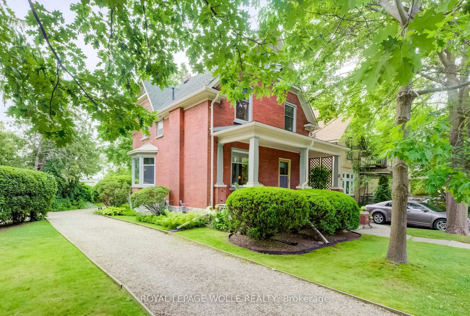 Listing Image 3