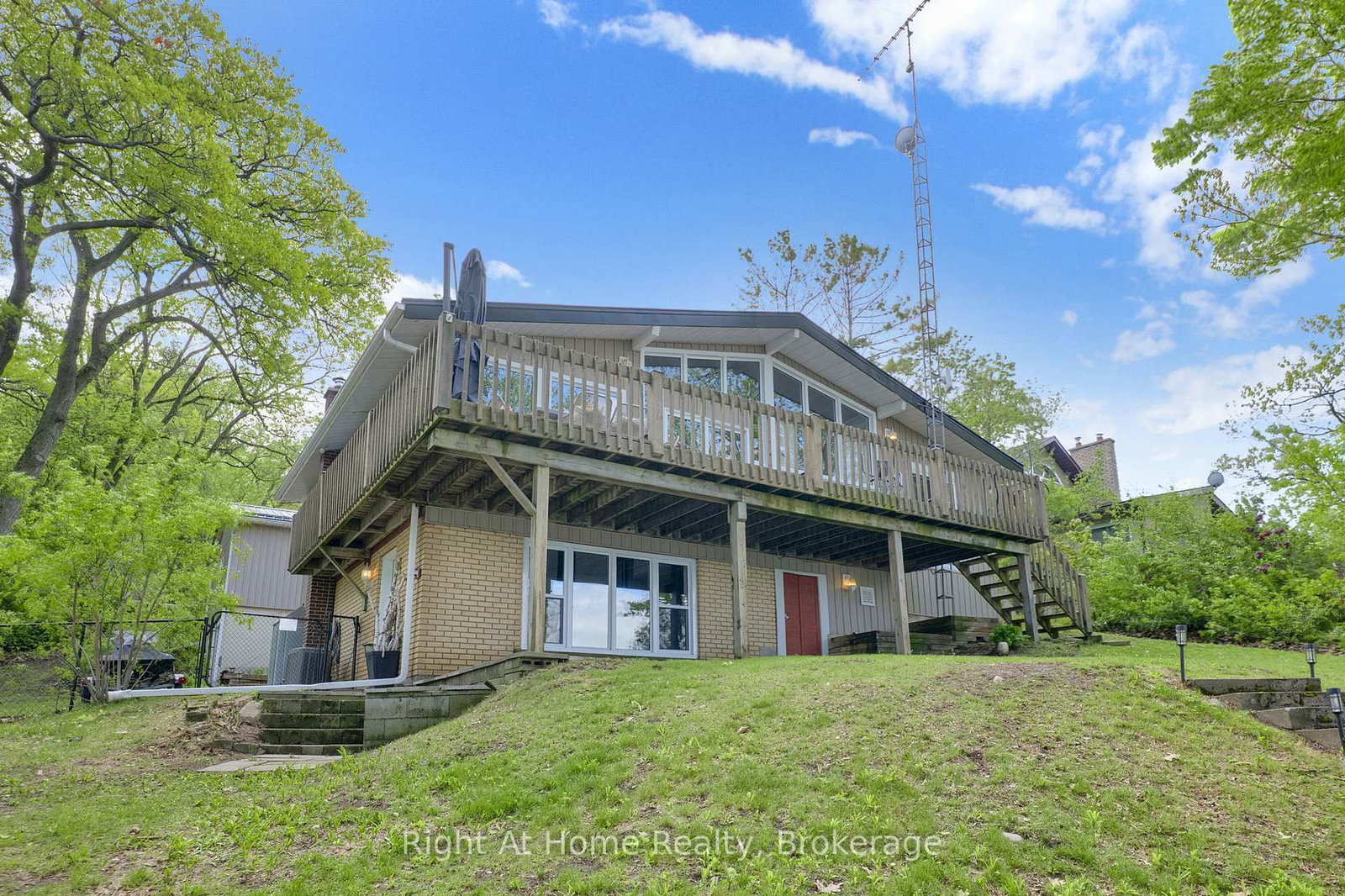 Listing Image 45