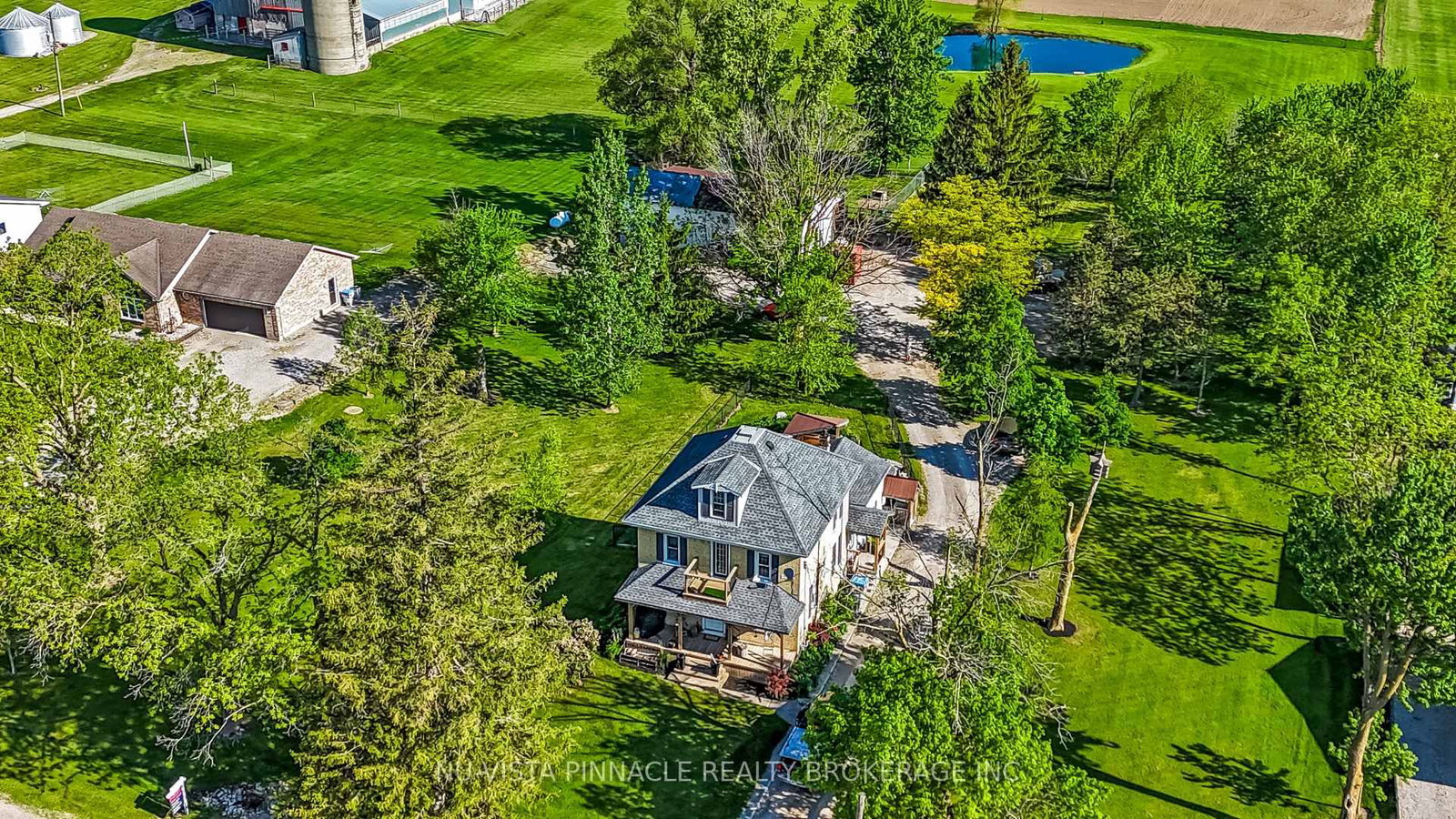 Listing Image 7