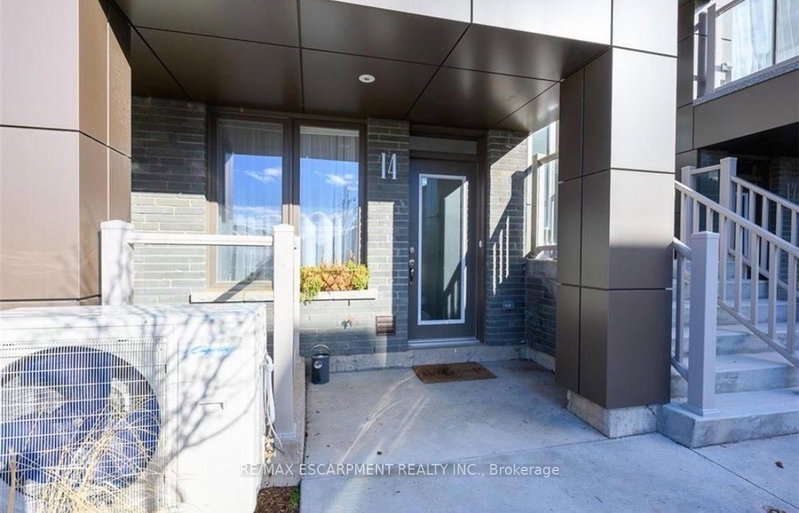 14 - 261 SKINNER Road