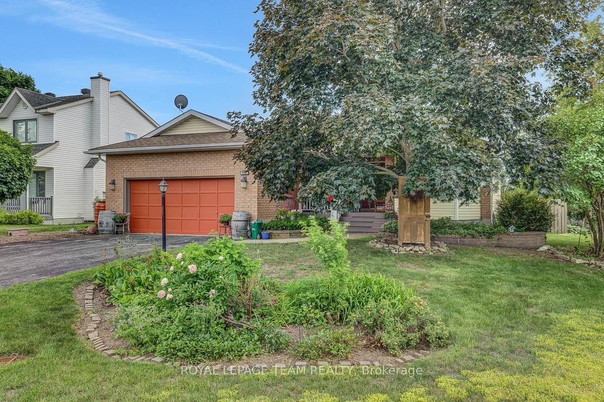 110 Alfred Street • North Grenville, ON photo 1