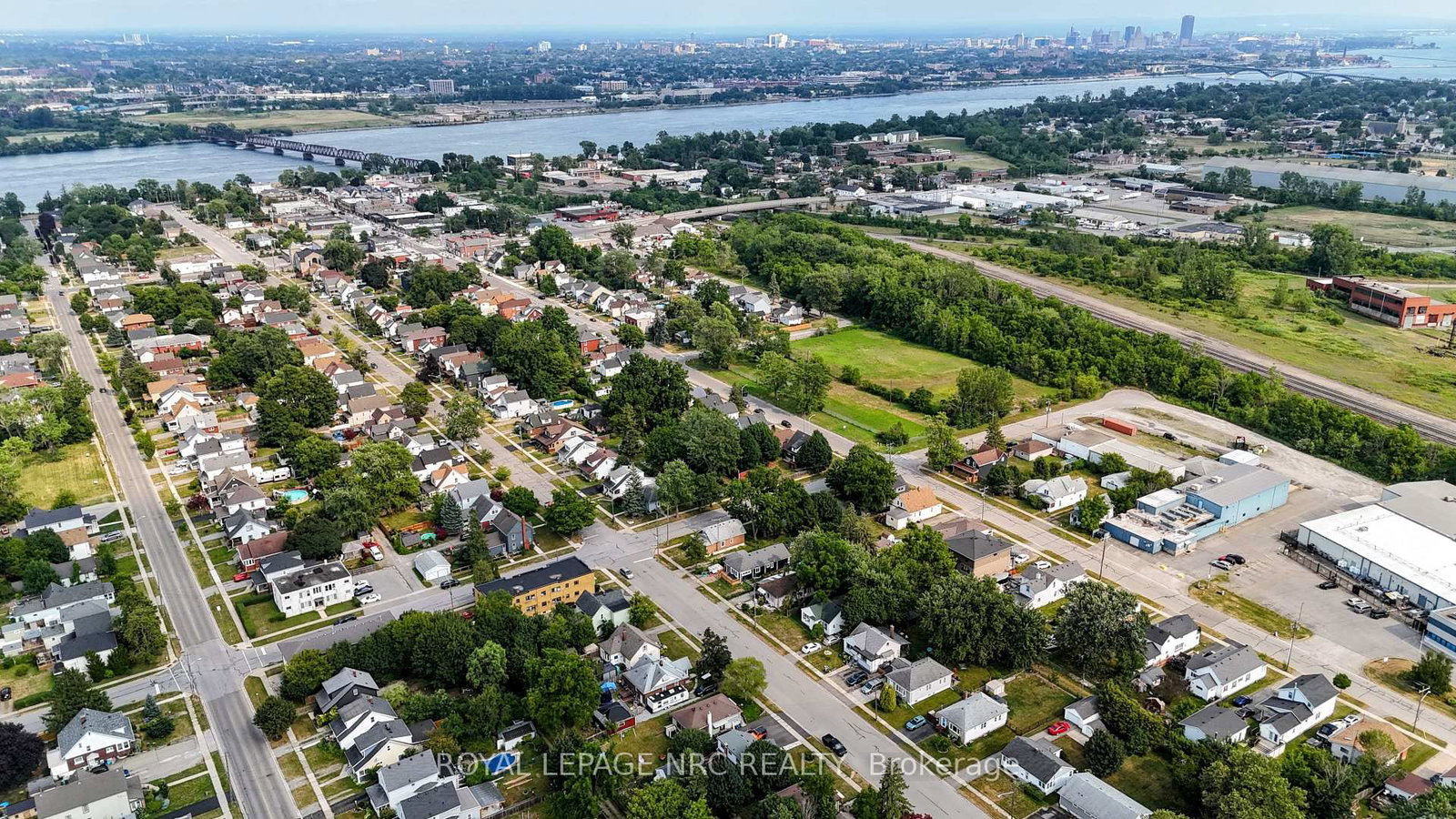301 Dufferin Street • Fort Erie, ON photo 45
