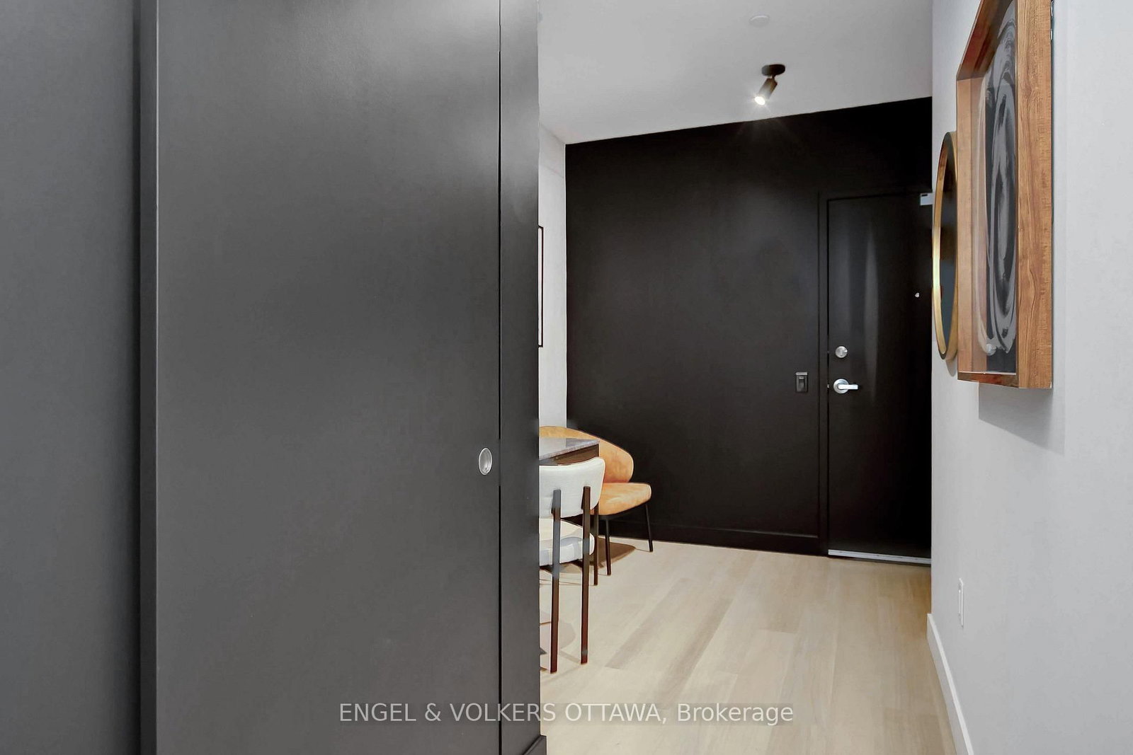 Condo for sale at 217-10 James Street, Ottawa, Ontario, K2P 1T2 - Ottawa Centre - MLS: X13617536