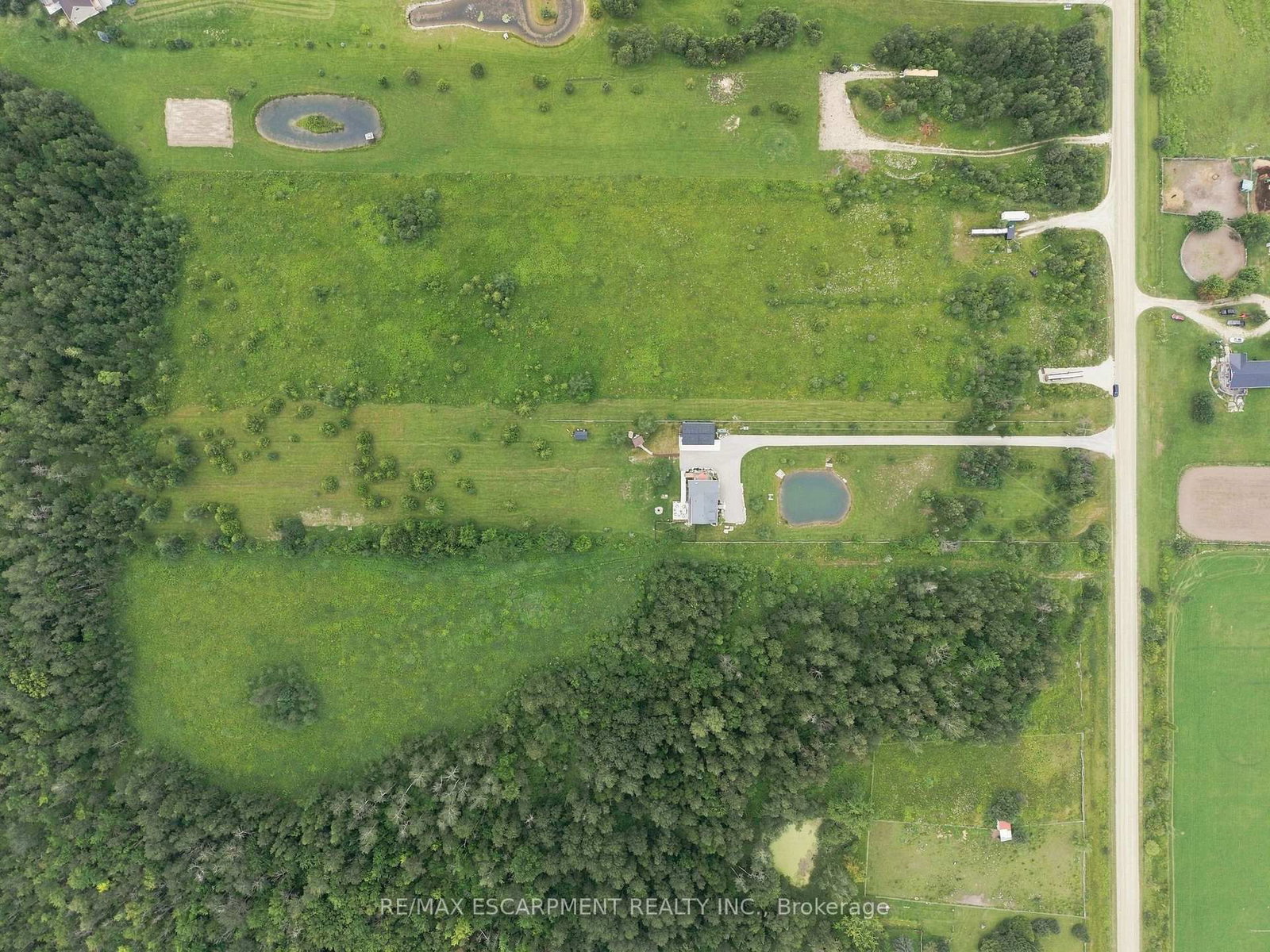 Listing Image 43