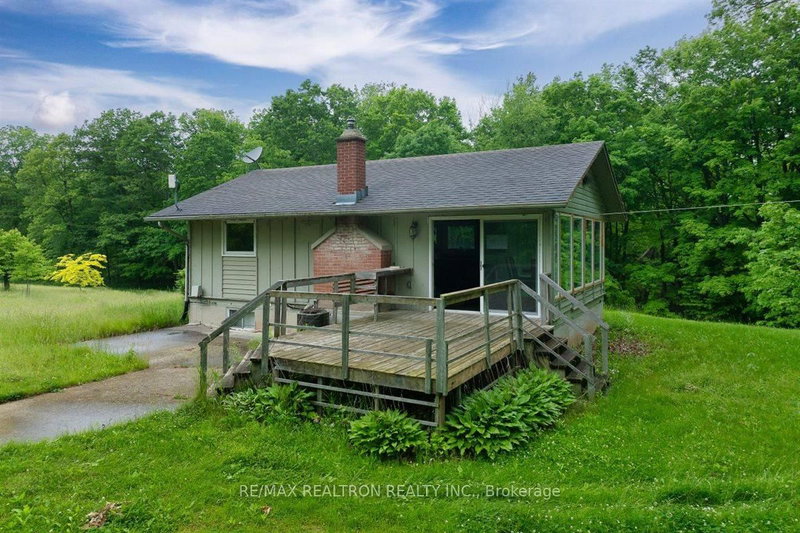 2740 Front Road