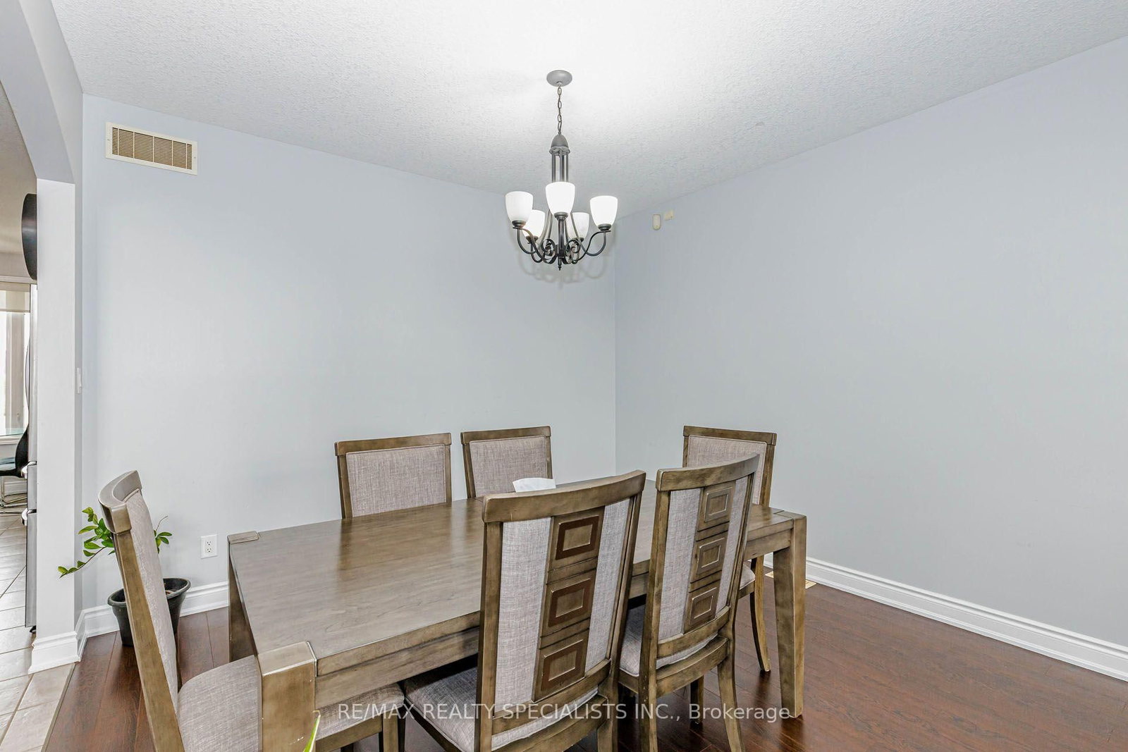 7 Snyder Court • Norwich, ON photo 21
