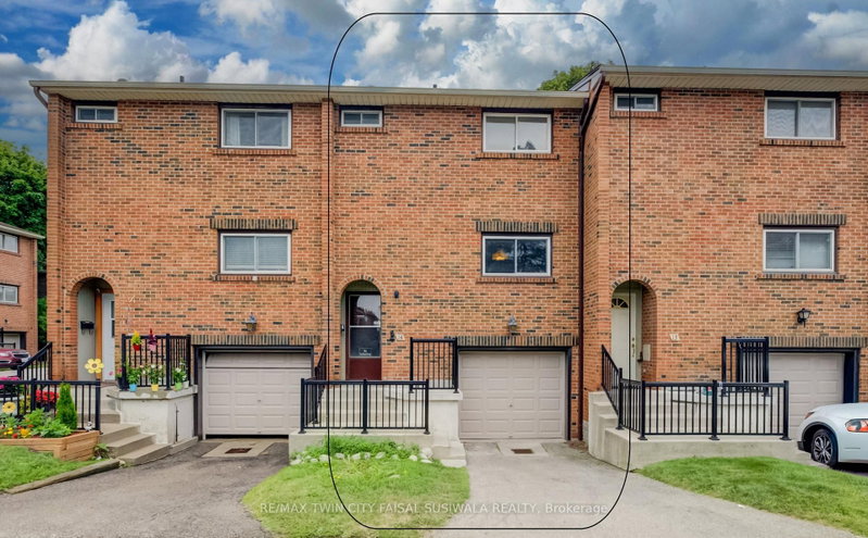 14 - 201 Silvercreek Parkway N