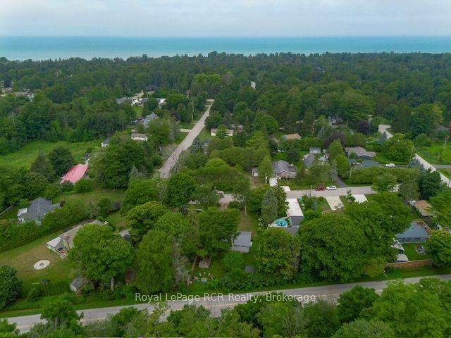 107 Seneca Street • Huron-Kinloss, ON photo 14