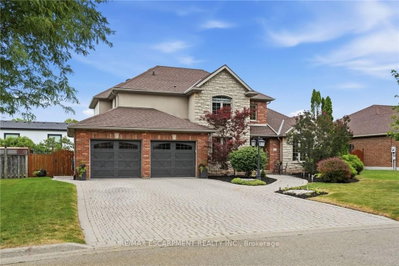5 Manor Crescent