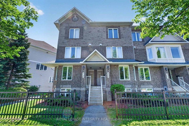 256 Cresthaven Drive