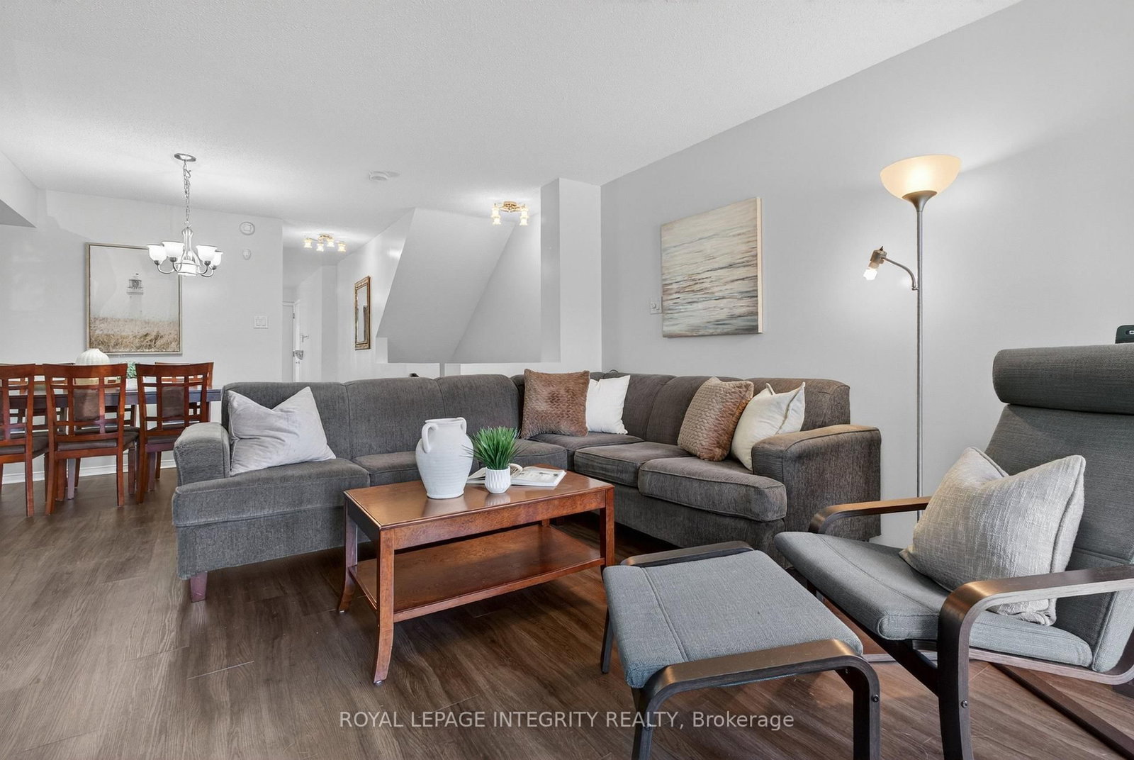 256 Cresthaven Drive • Ottawa, ON photo 11