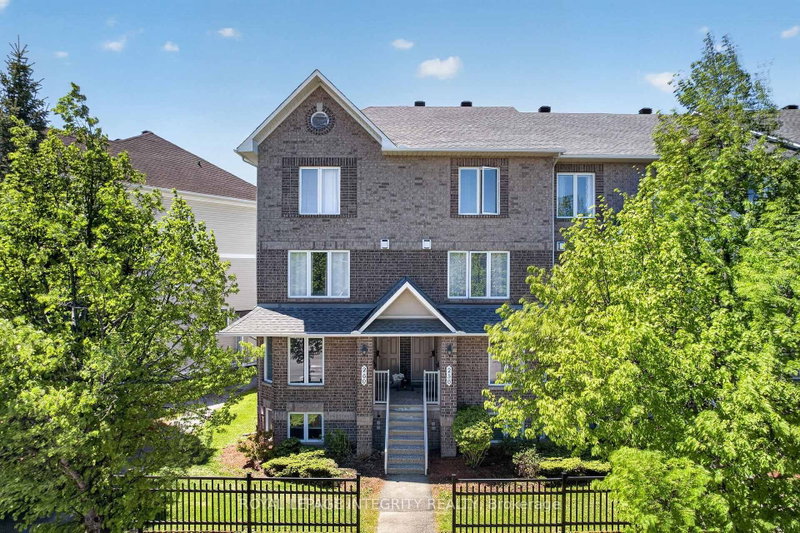 256 Cresthaven Drive