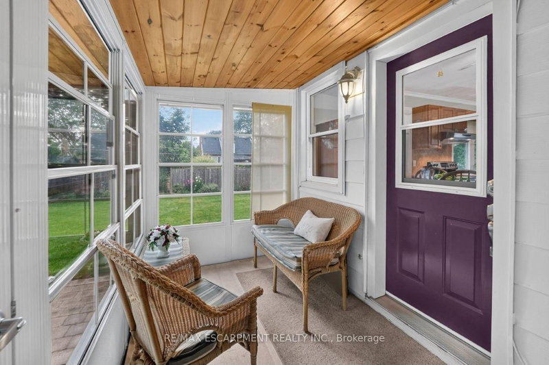 23 Lakeview Ave photo 5