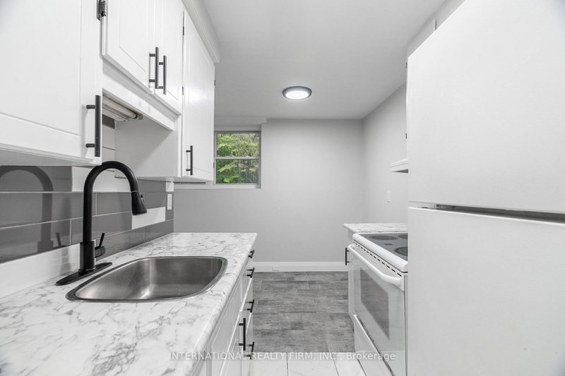 1 - 24 Brookside Street N