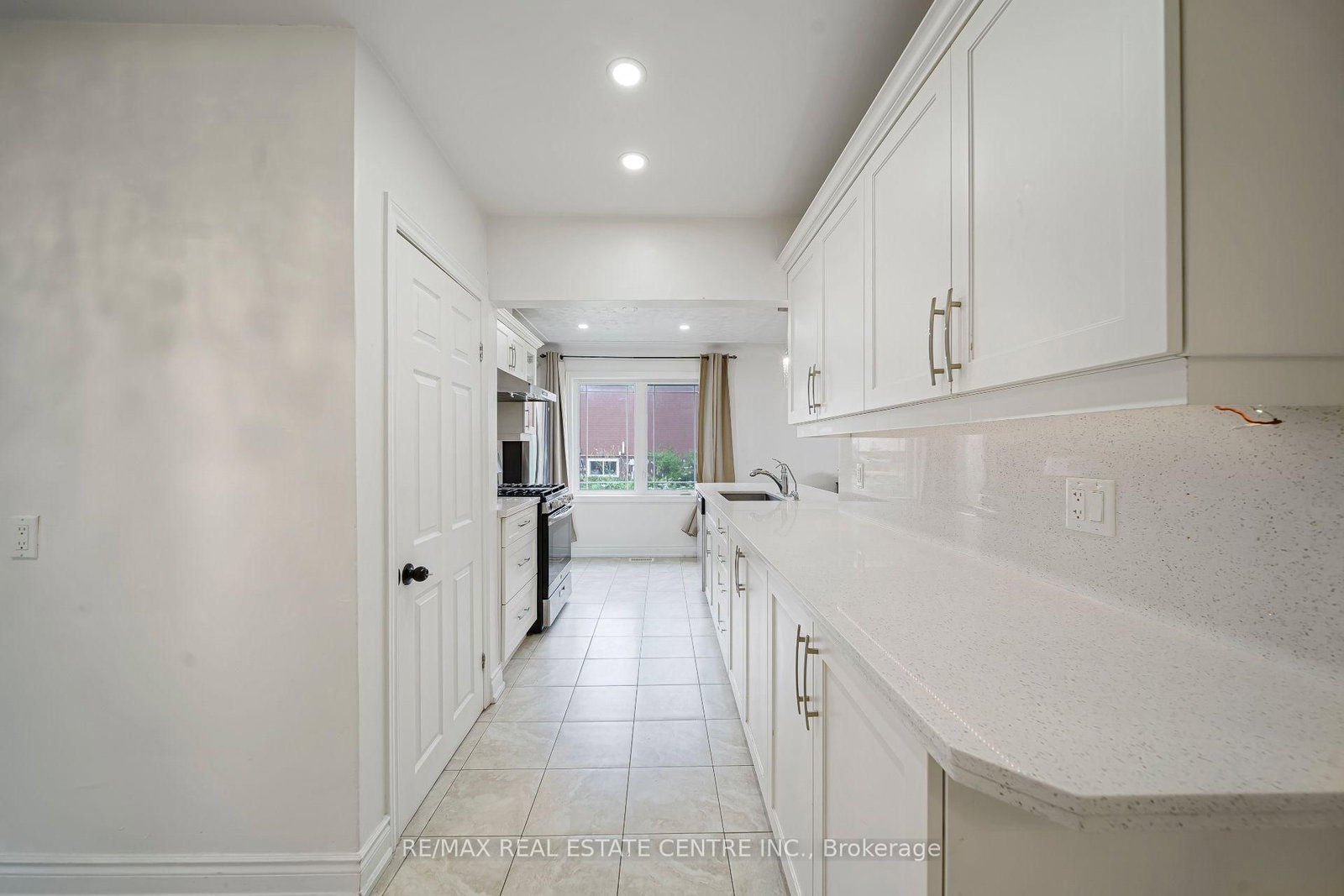 7332 Twenty Road E • Hamilton, ON photo 14