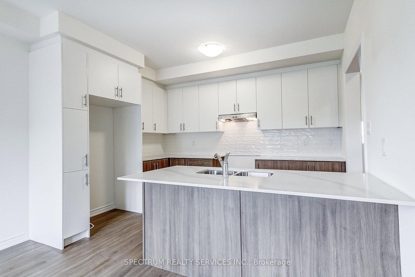 31 Strickland Avenue • Brant, ON photo 23