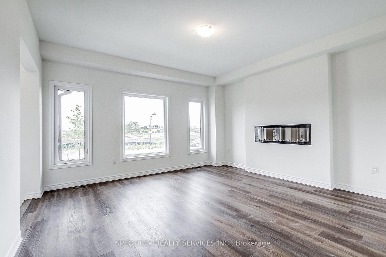 29 Strickland Avenue • Brant, ON photo 11