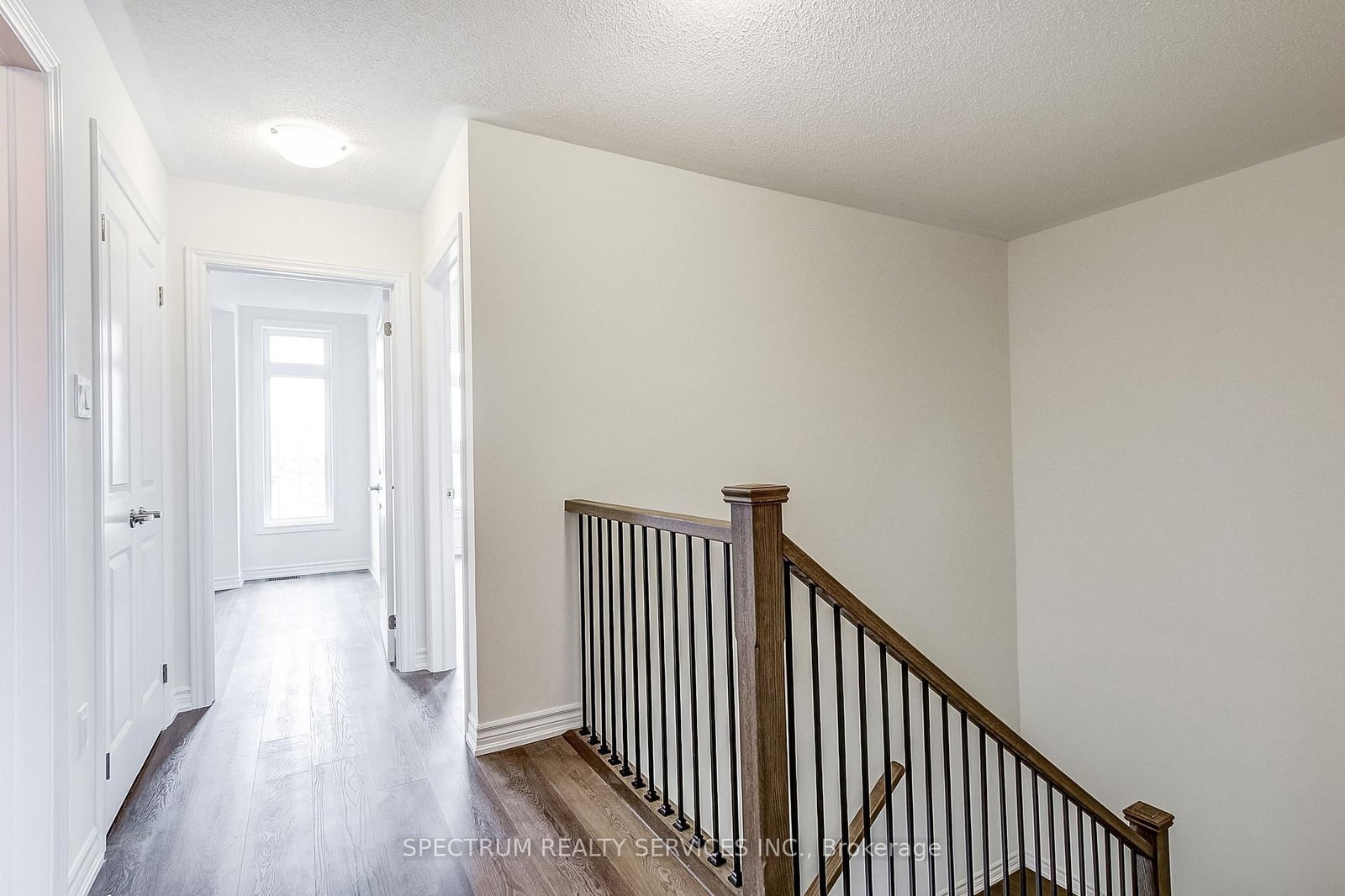 29 Strickland Avenue • Brant, ON photo 27