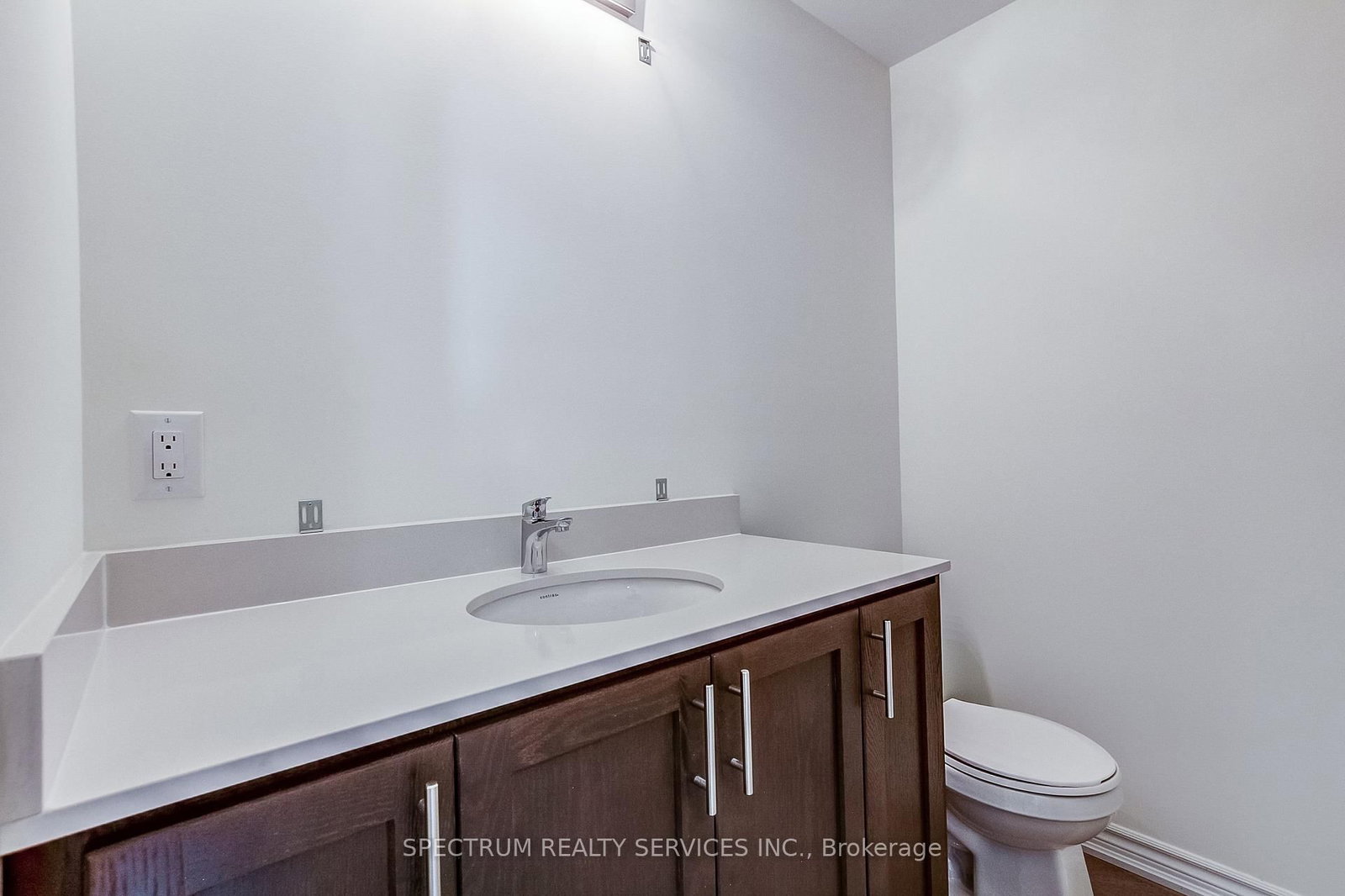 29 Strickland Avenue • Brant, ON photo 28