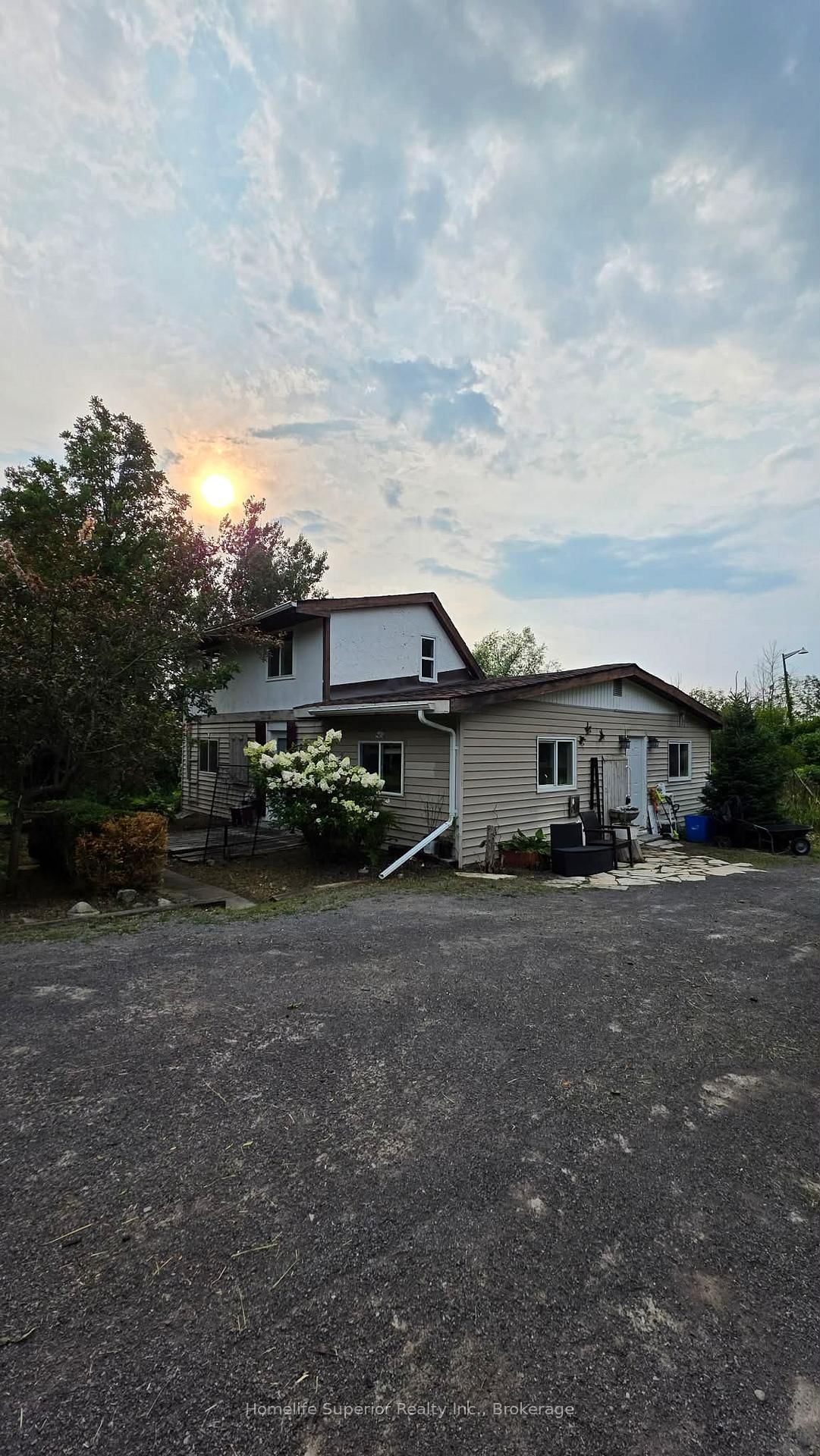 2632 Dummer Asphodel Road • Douro-Dummer, ON photo 2