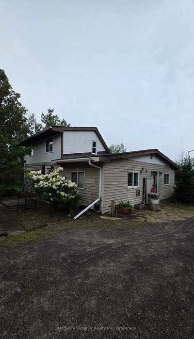 2632 Dummer Asphodel Road • Douro-Dummer, ON photo 3