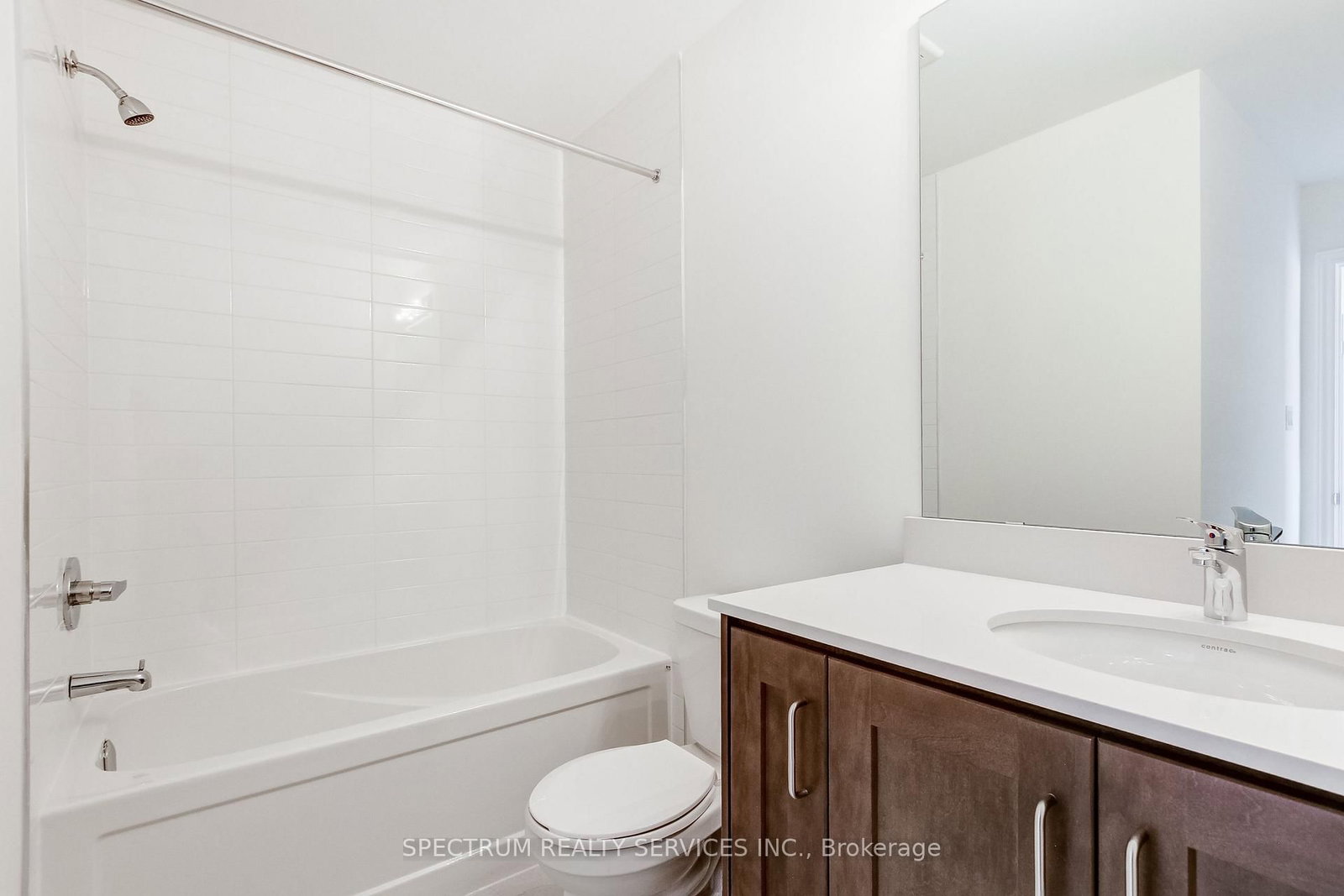 27 Strickland Avenue • Brant, ON photo 39