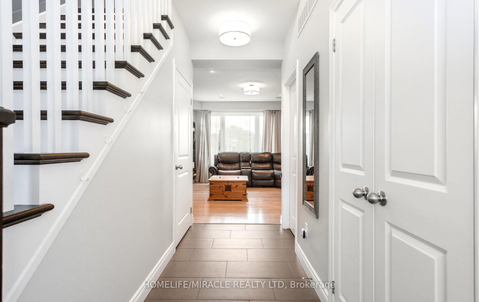 498 Fairway Road • Woodstock, ON photo 9