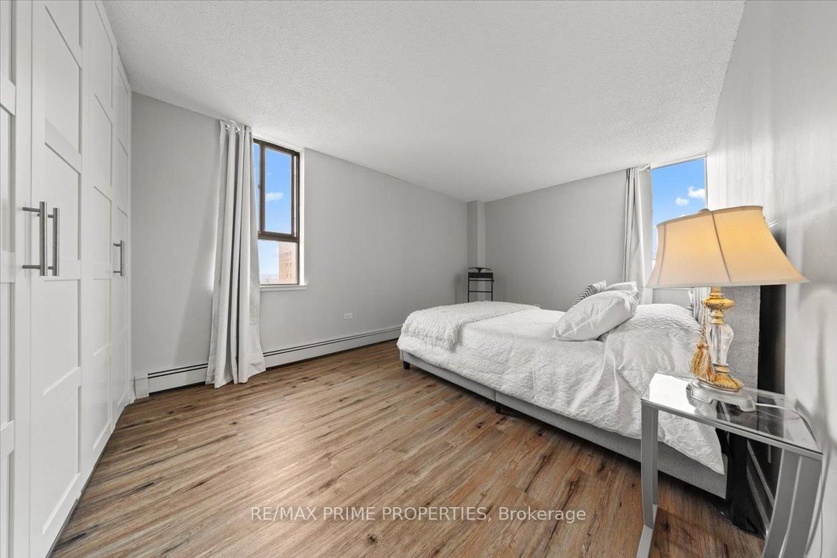 505 St Laurent Boulevard • #804 • Ottawa, ON photo 20