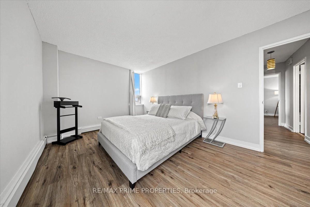 505 St Laurent Boulevard • #804 • Ottawa, ON photo 21