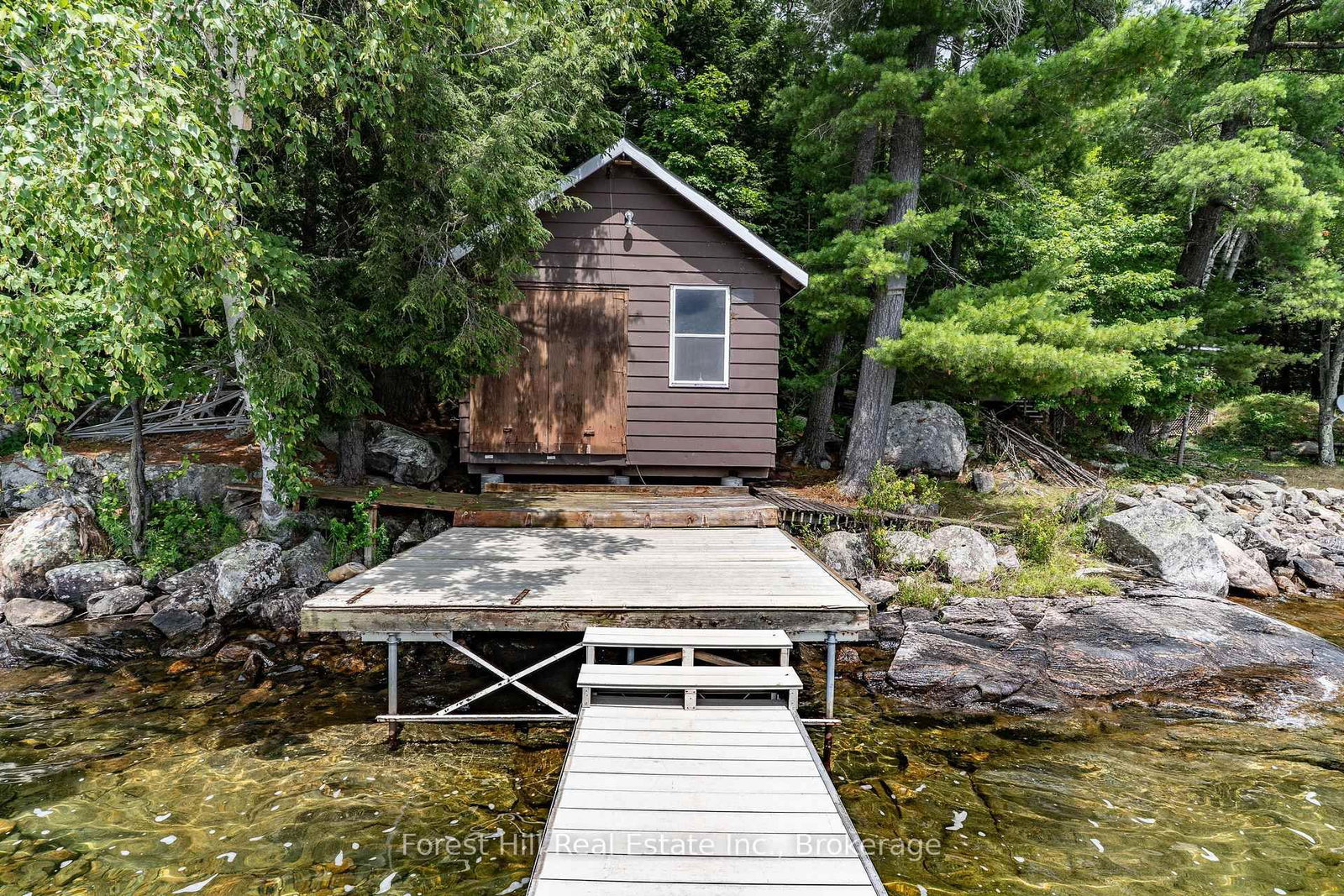191 Long Point Road • Huntsville, ON photo 11