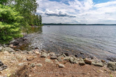 191 Long Point Road • Huntsville, ON photo 5
