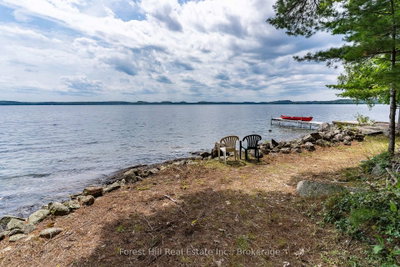 191 Long Point Road • Huntsville, ON photo 6