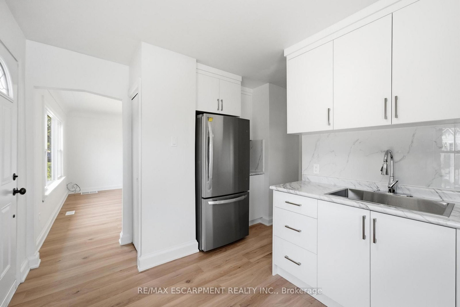 22 David Avenue • Hamilton, ON photo 4