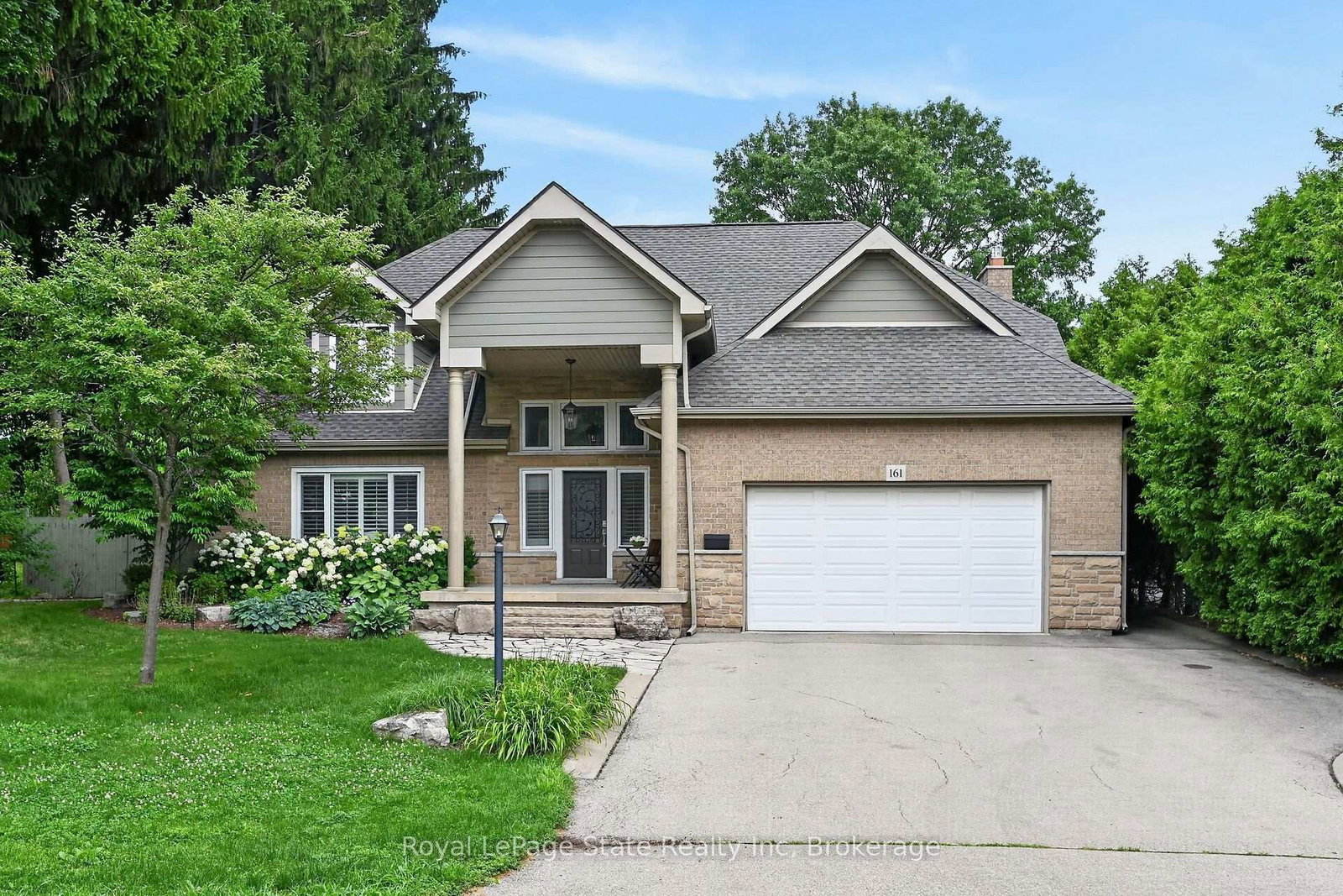 Detached House for sale at 161 Lloyminn Avenue, Hamilton, Ontario, L9G 1H7 - Ancaster - MLS: X13618598