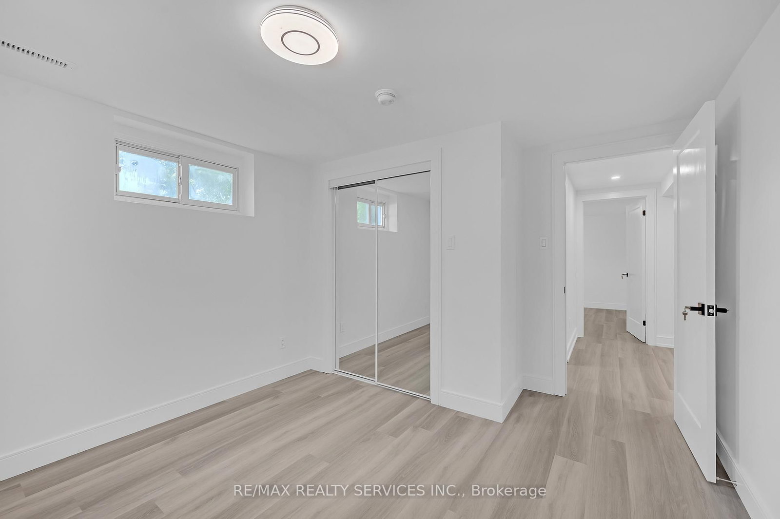 326 Mountain Road • Grimsby, ON photo 27