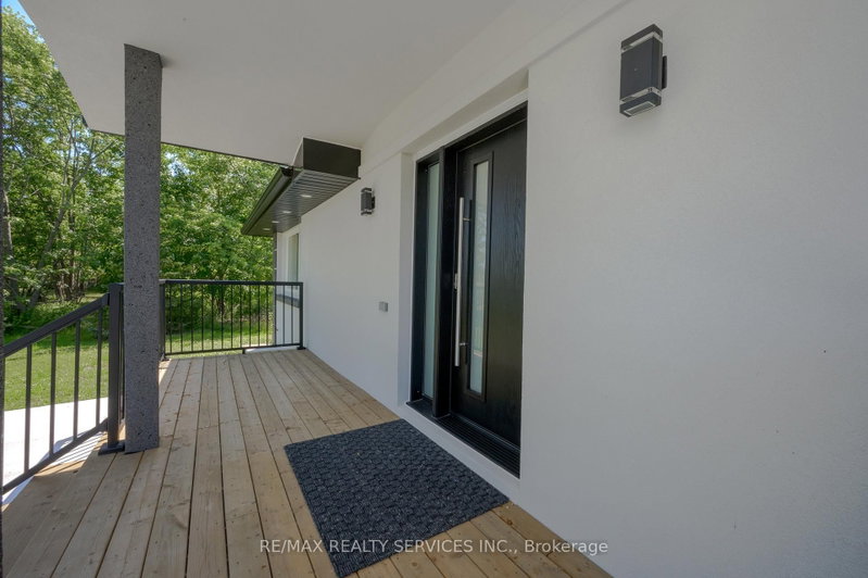 326 Mountain Road