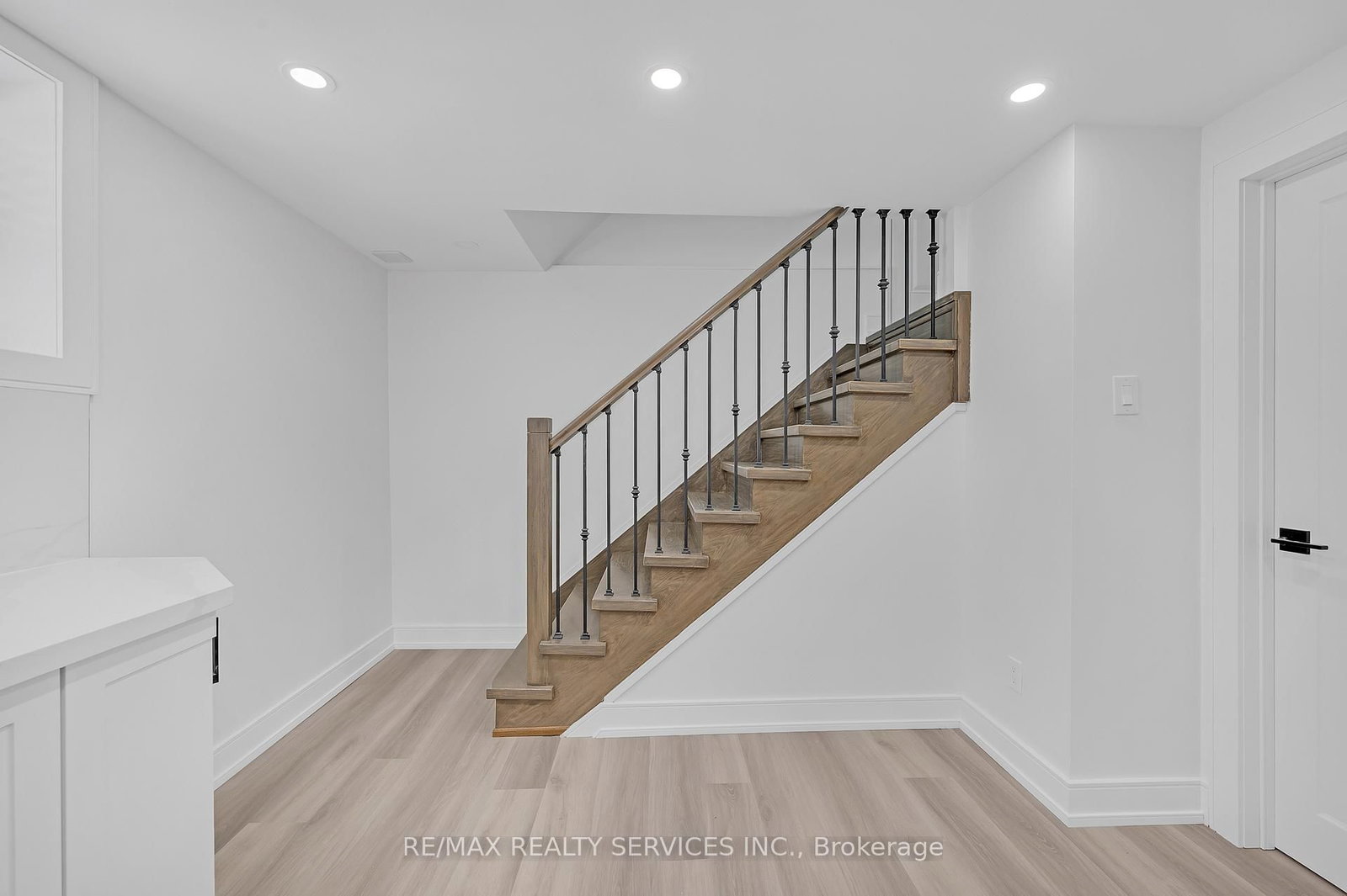 326 Mountain Road • Grimsby, ON photo 31