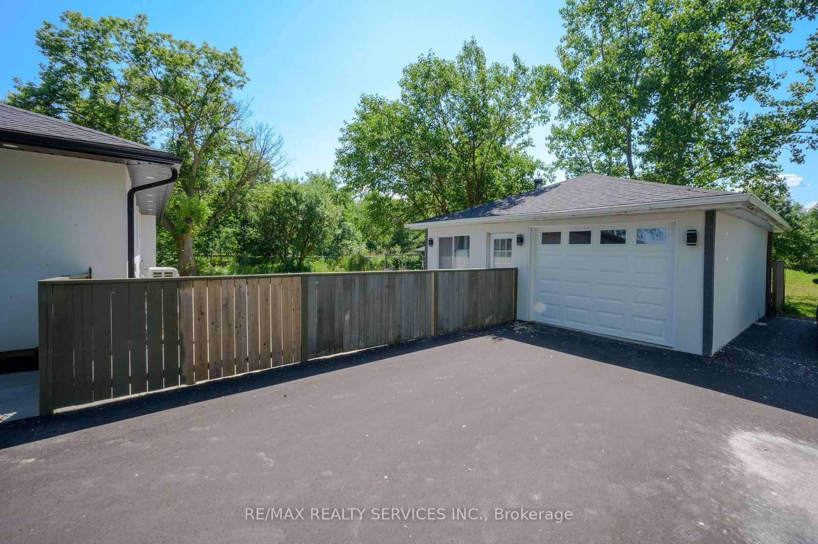 326 Mountain Road • Grimsby, ON photo 36